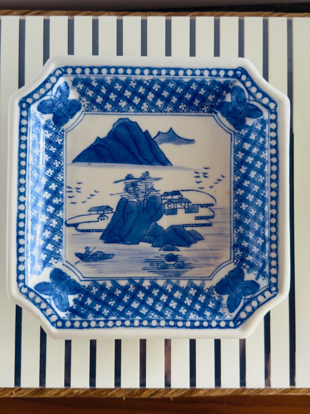 Vintage Chinoiserie Porcelain Octagon Dish